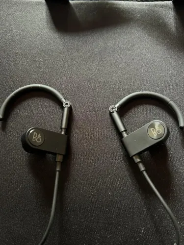 Bang & Olufsen Earset