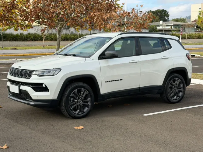 Jeep Compass T270 80 Anos 1.3 TB 4X2 Flex AUT 2022