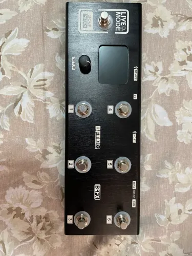Controladora BFMiDI-2 6S - BFFX - 4 meses de uso