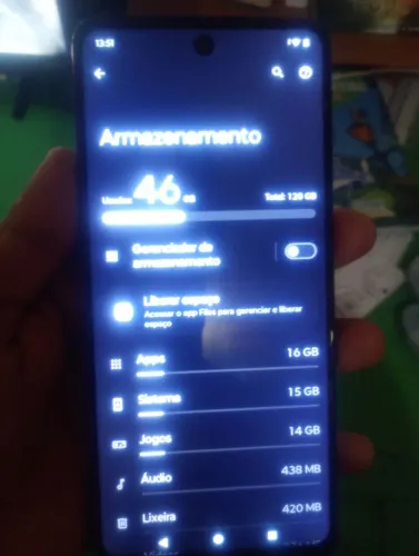 Celular em ótimo estado, caixa e nota fiscal... Vendo ou Troco em iPhone.