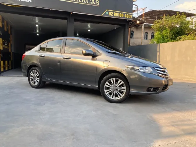 Honda City Sedan LX 1.5 Flex 16V 4P Aut. 2014