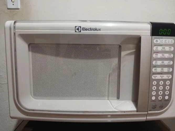 Microondas Electrolux 31L 127v