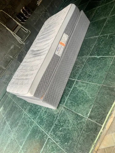 Cama box