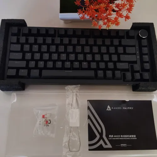 Teclado mecânico Ajazz ak820 switch red