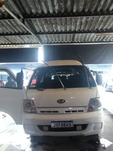 Kia Motors Besta GS Grand 3.0 8V 16L Diesel 2005