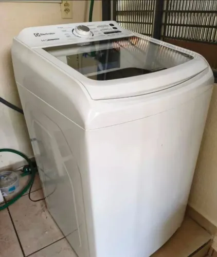 Máquina de lavar Electrolux Led 14
