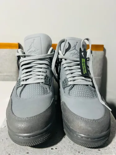 Jordan IV