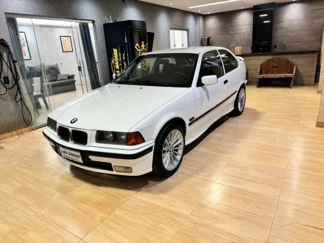BMW 318I /IA Compact 1.8 16V 1995