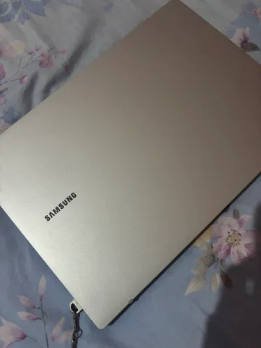 Notebook galaxy book go