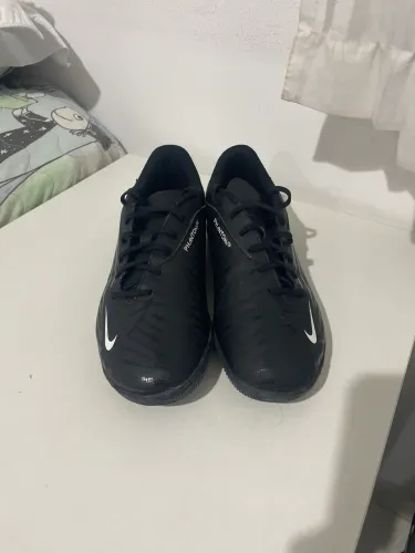 Chuteira Nike Phantom GX futsal masculino
