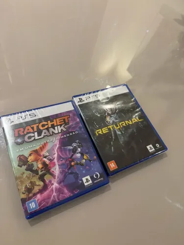 Combo 2 Jogos PS5 Lacrados - Ratchet & Clank + Returnal