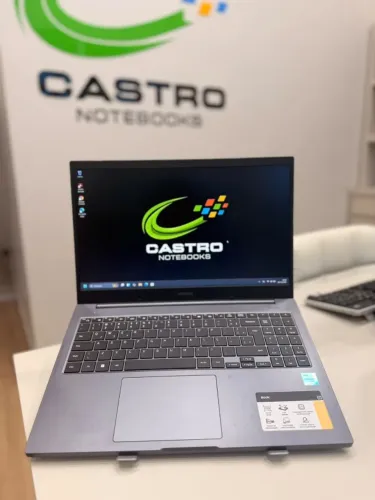 Notebook - Samsung - Celeron 11° Geração -4 GB RAM / SSD 256 SSD - NVME