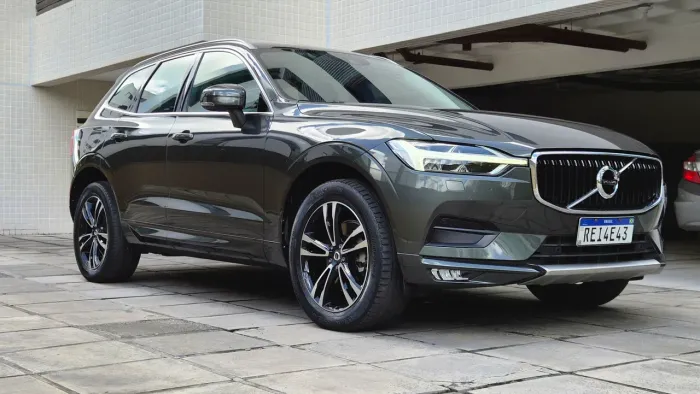 Volvo XC 60 T-5 Momentum 2.0 254cv AWD 5P 2020