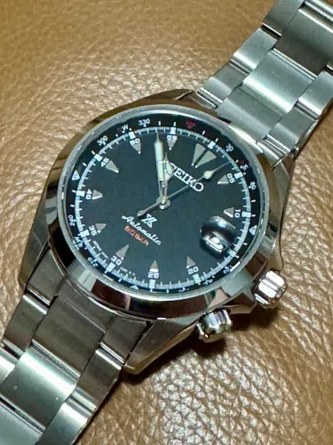 Relógio Seiko Alpinist SPB117
