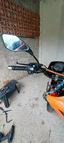 Troco bros por outra moto 