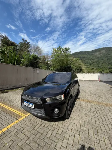 Mitsubishi Outlander 2.0 16V 160cv Aut. 2012