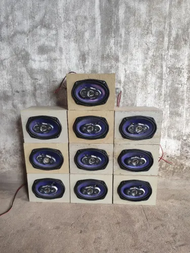 Caixas de som H-Buster
