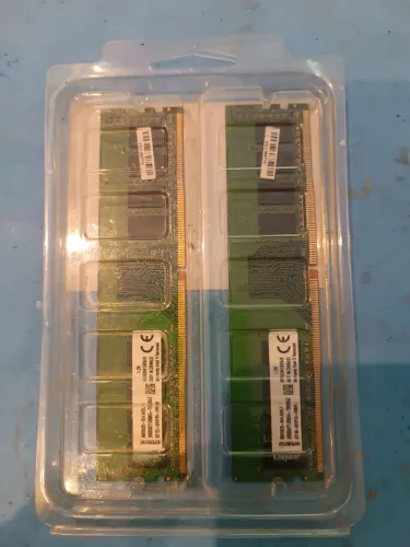 Memória Kingston Desktop DDR4 16Gb 2x8Gb