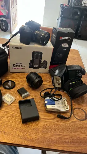 Câmera fotográfica DSLR Canon EOS Rebel SL2