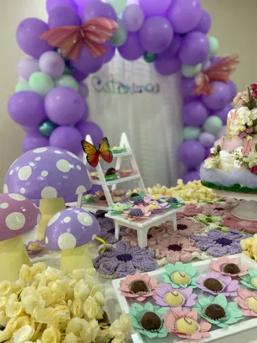 Desapego pós festa - Cogumelos 