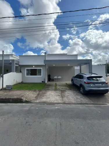 VENDA - CASA EM CONDOMÍNIO FECHADO