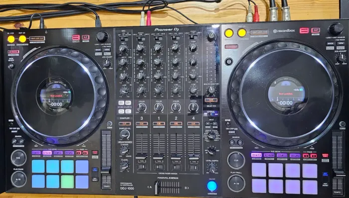 DDJ 1000 Rekordbox +case