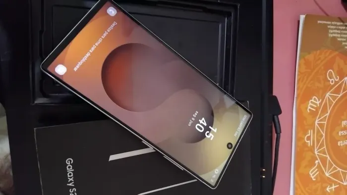 Celular galaxy s25