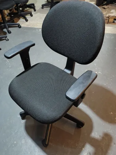 Cadeira de escritório ergonômica