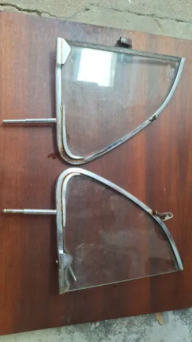Par de vidros quebra vento Fusca 