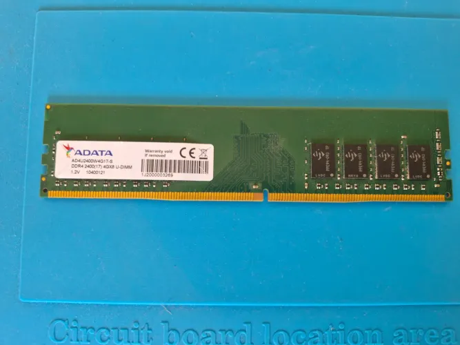 Memória DRD4 2400 MHz de 4GB Adata 