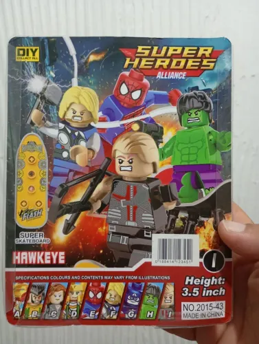 Super heróis bonecos de coleção mini figures