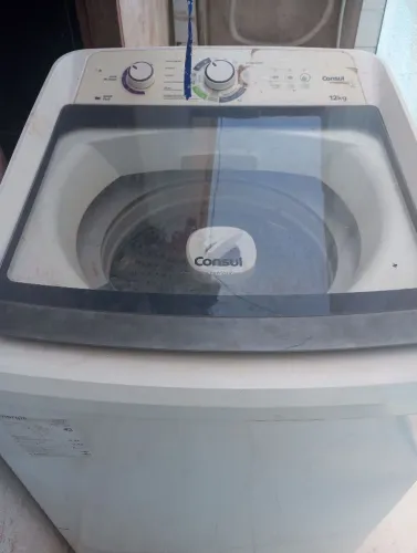 Vende- se uma consul automática 12kg