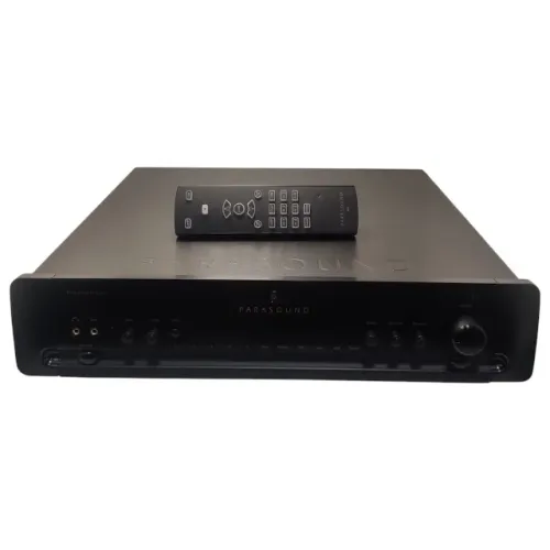 Pré-amplificador Parasound Halo P5 - Hi-end - Preto