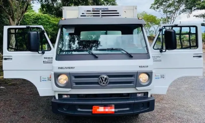 Volkswagen Delivery 10.160 refrigerada ano 2017