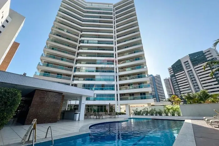 Apartamento à venda no Condomínio Belize, no Guararapes, com 212 m², 3 suítes e 4 vagas de