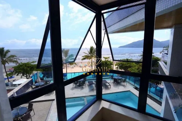 Balneário Camboriú | Cobertura de Frente Mar | 700 m² de Exclusividade e Sofisticação