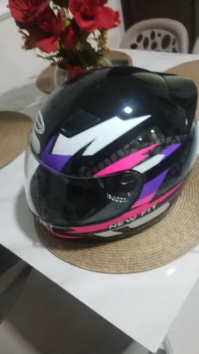 Capacete novo ebf