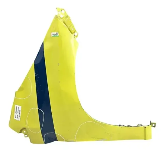 Paralama Direito Chevrolet Spin 2018 (avariado)