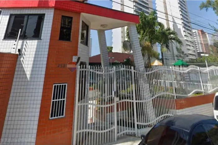 CONDOMÍNIO LEDA FRANÇA / Apartamento para alugar no bairro Luciano Cavalcante.