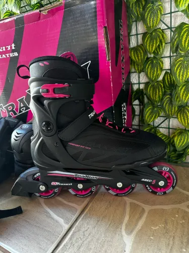 Patins Traxart Inline (n 39) , com joelheira, cotoveleira e munhequeira, abec-5