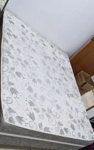 Cama casal