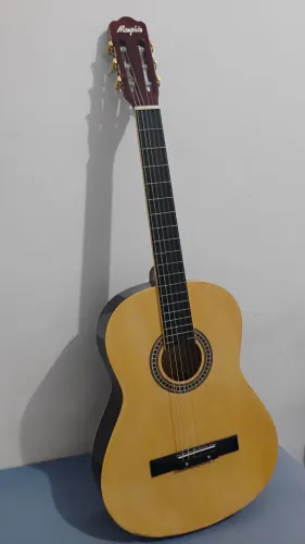 Violão Memphis ac39 em ótimo estado