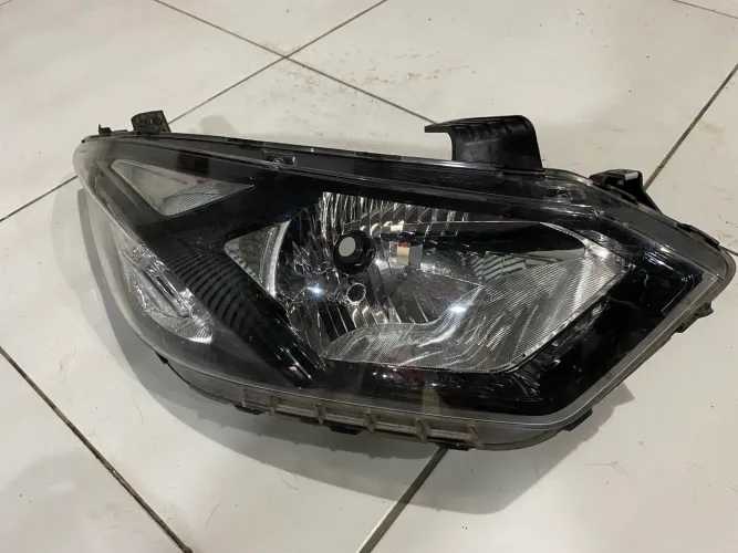 Farol do Onix 2019 lado direito original 