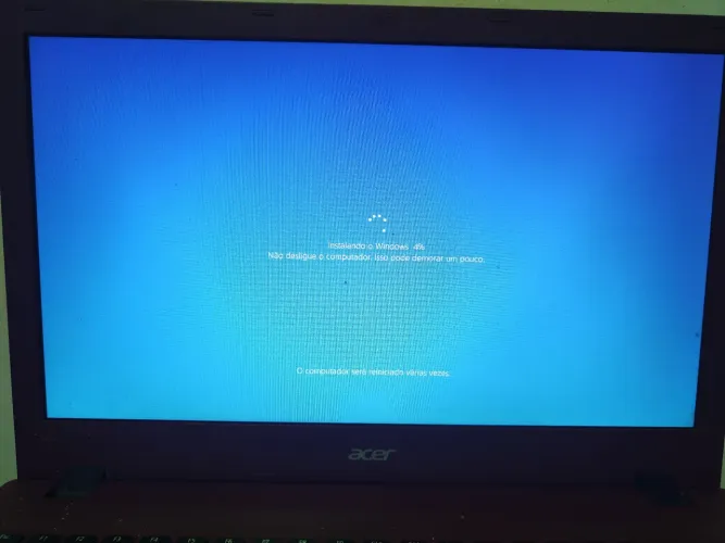 Notebook Acer aspire 15 e5 574 307m