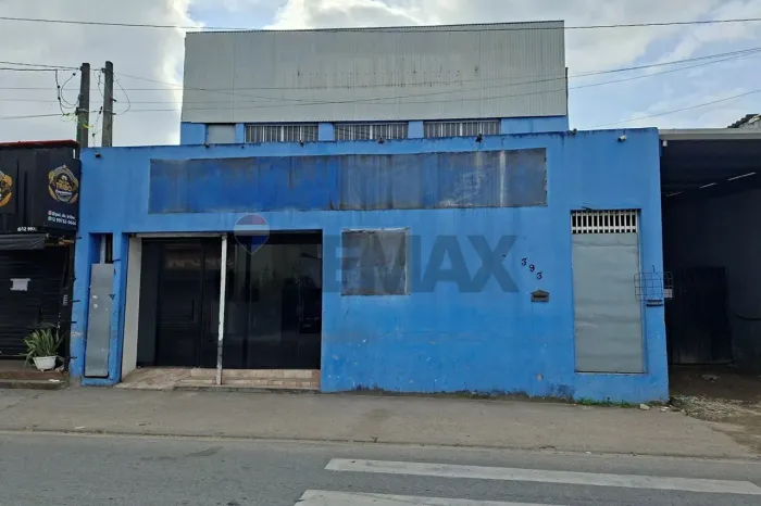 Prédio Comercial à venda no Travessão em Caraguatatuba