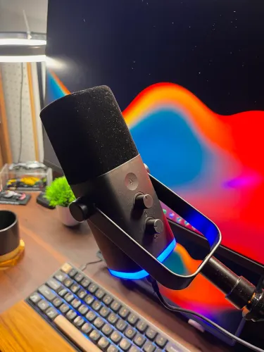 Microfone Fifine Am8 (Não acompanha braço articulado)