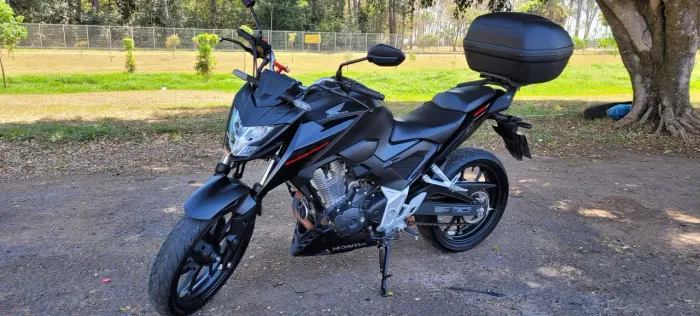 Honda CB300F 2024