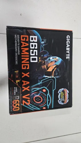 Placa Mãe Gigabyte B650 Gaming X AX V2 - Compatível AM4 e AM5V2 - NF e Garantia