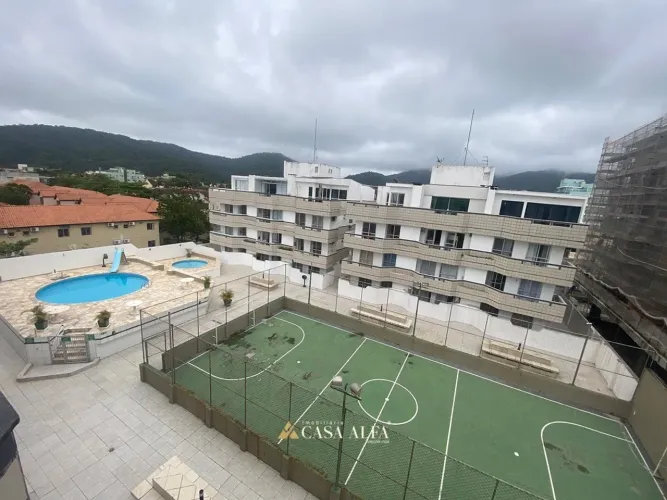 Cobertura duplex na praia brava de Caiobá