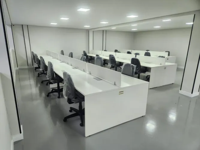 Estação de trabalho authentic flex seminova 